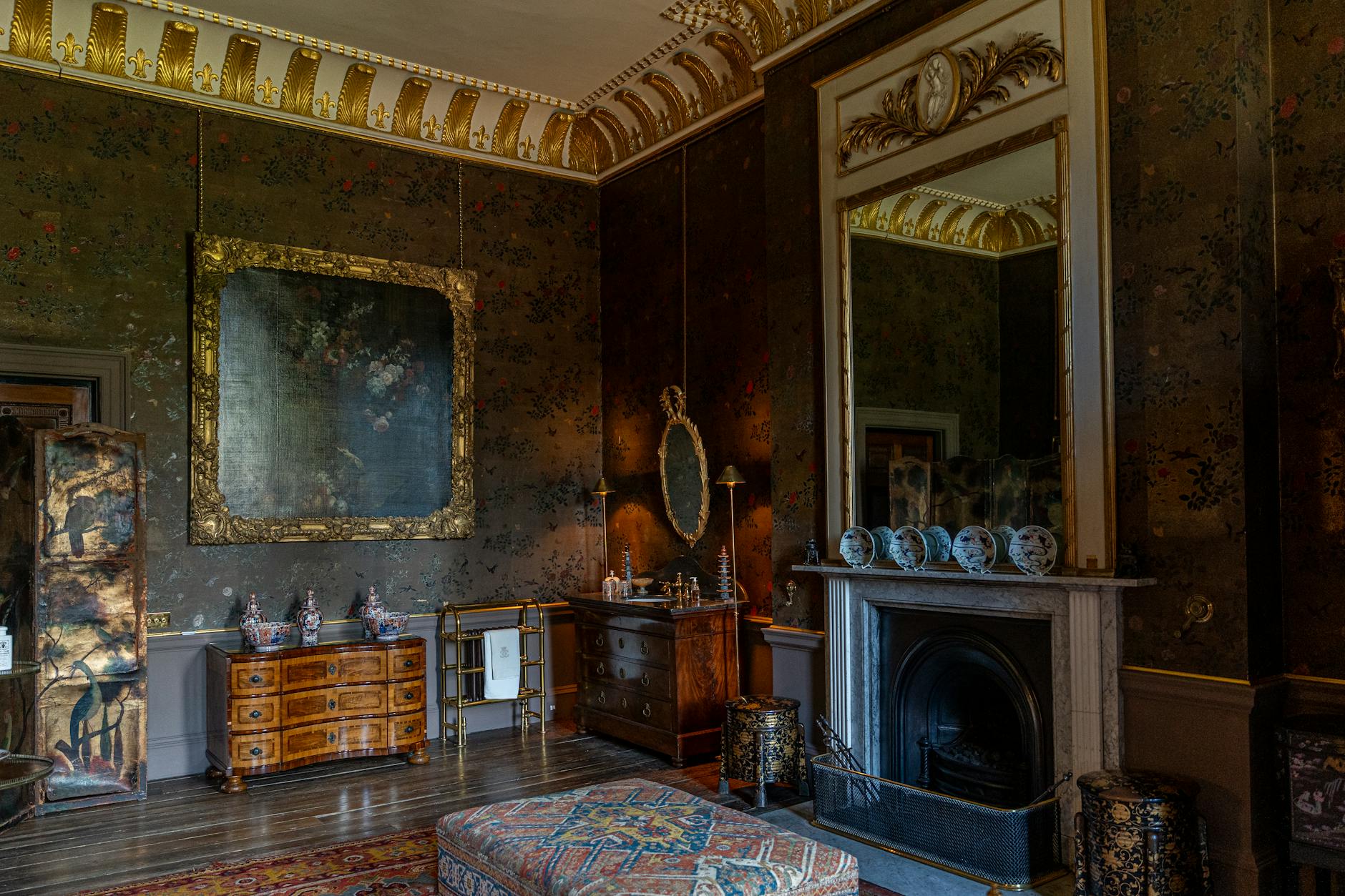 Luksusowy, historyczny salon w angielskim stylu w Castle Howard